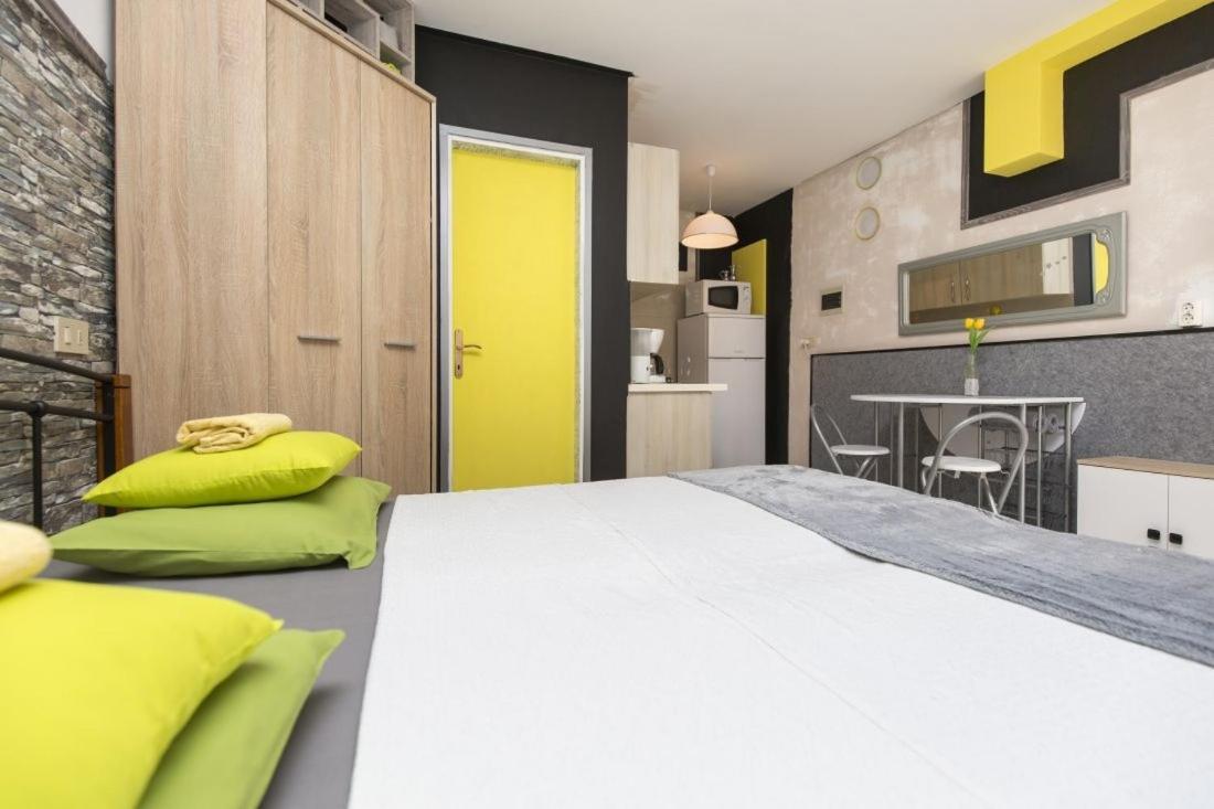 Apartments With Wifi Rabac, Labin - 17261 Habitación foto